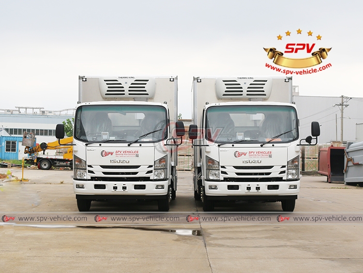 5 Tons ISUZU Refrigerated Truck  - Front Side View